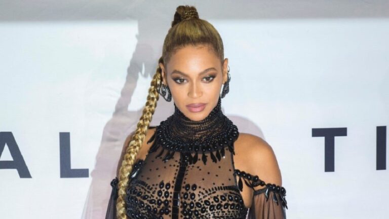Beyoncé distribue gratuitement des produits de la tournée Renaissance aux fans chanceux