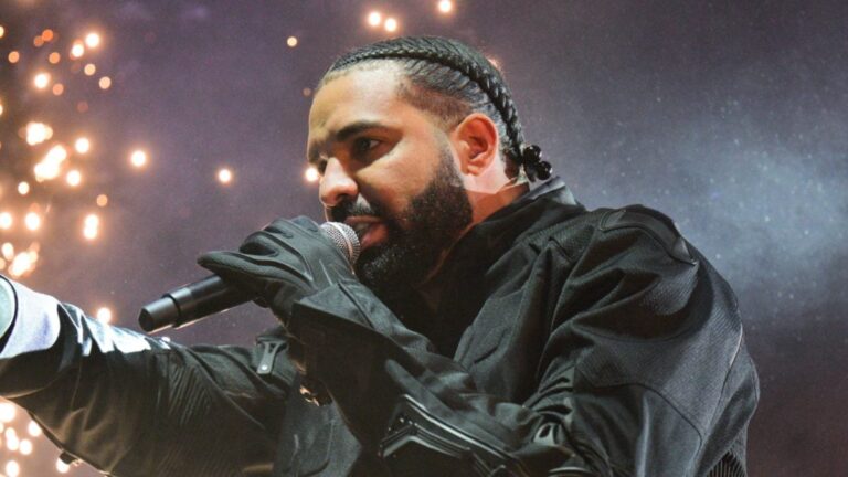 Drake espère qu&rsquo;il pourra rendre Toronto «fier» alors qu&rsquo;il part en tournée