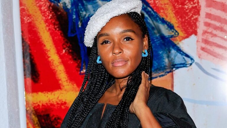 Janelle Monáe canalise les vacances de printemps de MTV dans la nouvelle bande-annonce de « Age Of Pleasure »