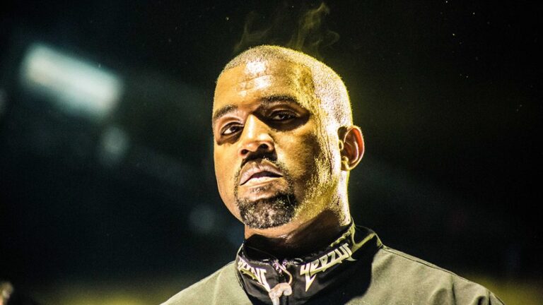 Kanye West poursuivi en justice par le troisième professeur de la Donda Academy pour des conditions dangereuses