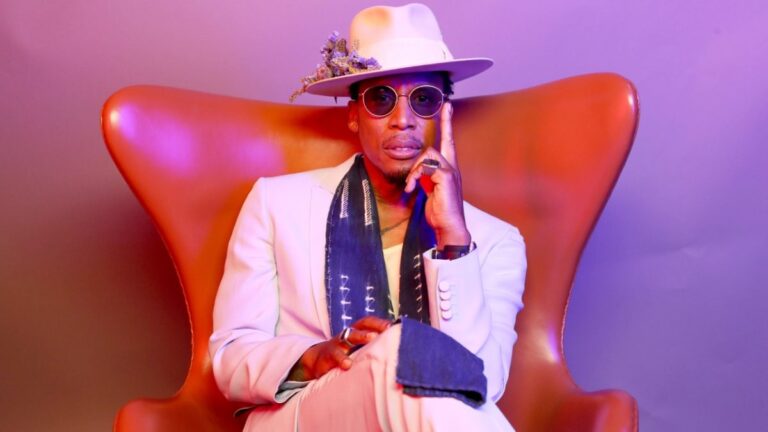Raphael Saadiq annonce officiellement Tony !  Toni !  Ton!  Visite de la Réunion
