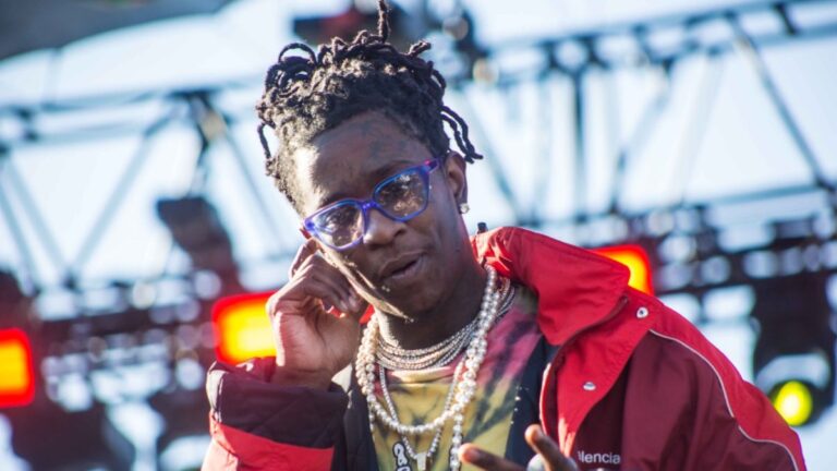 Young Thug exige un appel avec Kanye West : « Répondez au putain de téléphone »