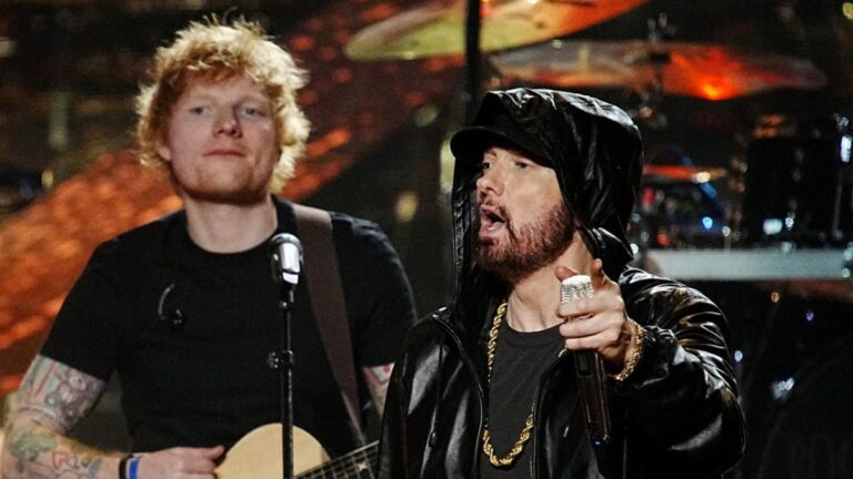 Eminem surprend la foule de Detroit avec une performance « Lose Yourself » au spectacle d&rsquo;Ed Sheeran