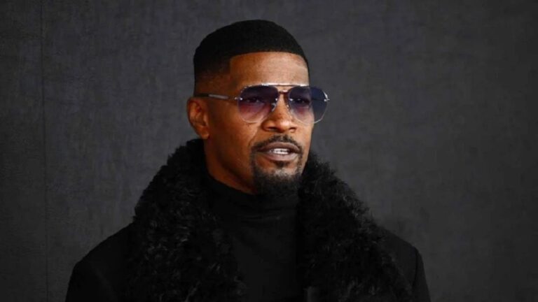 Jamie Foxx dit qu&rsquo;il « est allé en enfer et qu&rsquo;il est revenu » dans sa première adresse vidéo depuis une complication médicale