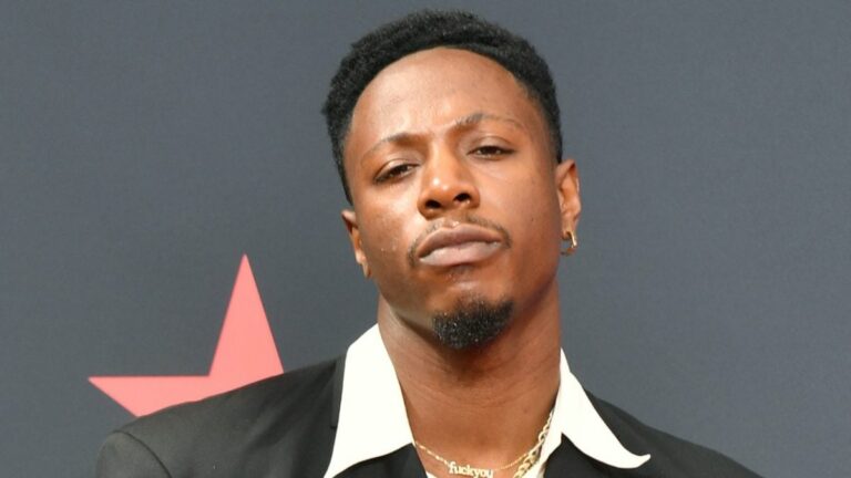 Joey Bada$$ montre un potentiel de KO avec un crochet gauche explosif