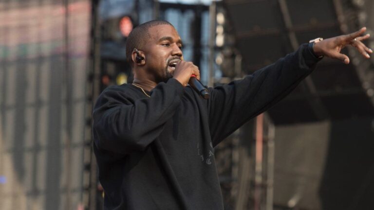 Kanye West « Hitler » Jab apparaît dans la finale de « The Idol »