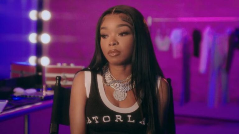 Lola Brooke explique pourquoi elle a refait Clipse &lsquo;Grindin&rsquo; pour &lsquo;Blind Em&rsquo; Tribute