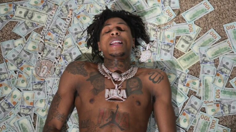NBA YoungBoy fléchit son muscle financier en détaillant une frénésie de dépenses de 25 millions de dollars