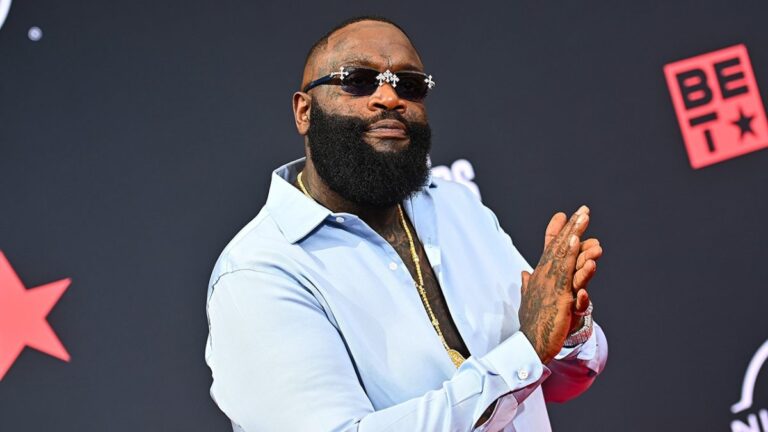 Rick Ross révèle que sa montre de 20 millions de dollars a mis trois ans à être fabriquée