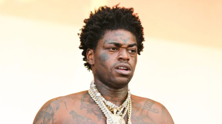 Kodak Black alimente les problèmes de santé après s&rsquo;être endormi pendant Instagram Live : « Il a besoin d&rsquo;aide »