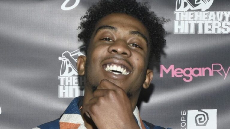 Desiigner plaidera coupable d&rsquo;attentat à la pudeur après avoir caressé son serpent dans un avion
