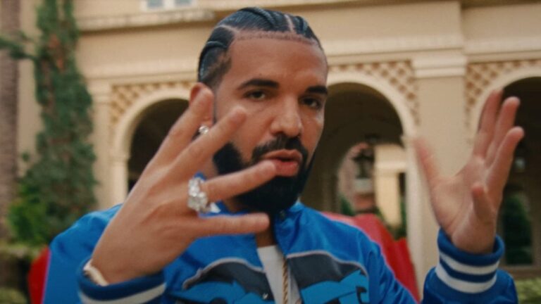 Drake alimente l&rsquo;enthousiasme pour « For All The Dogs » avec l&rsquo;annonce d&rsquo;une nouvelle chanson