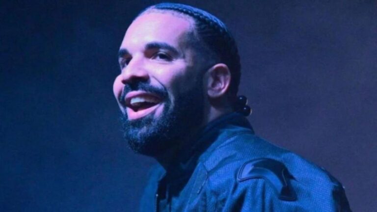 Drake verse 500 000 $ à Israel Adesanya pour mettre KO Sean Strickland dans le combat pour le titre UFC