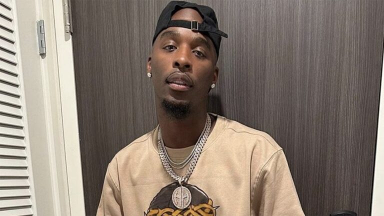 Hitman Holla augmente ses revenus importants pour prouver que « le Battle Rap arrive dans le sac »