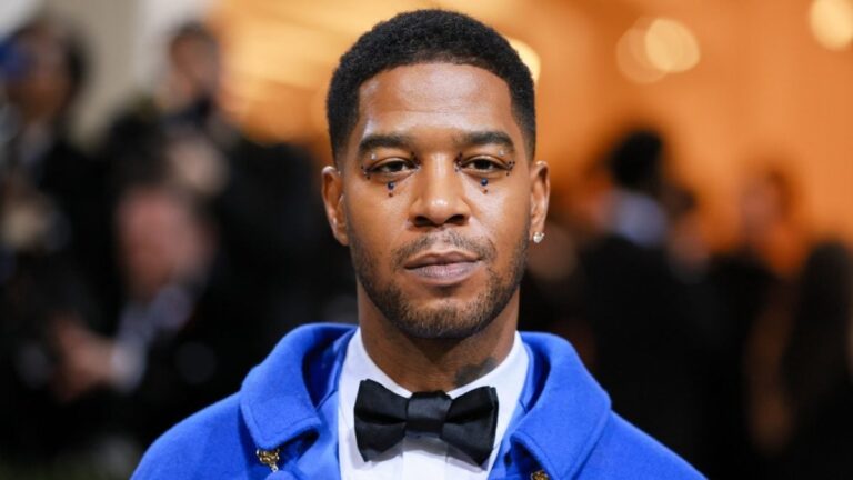 Kid Cudi « n&rsquo;a pas honte » de l&rsquo;extrait « Flex » supprimé saccagé par les fans : « Je l&rsquo;aime toujours »