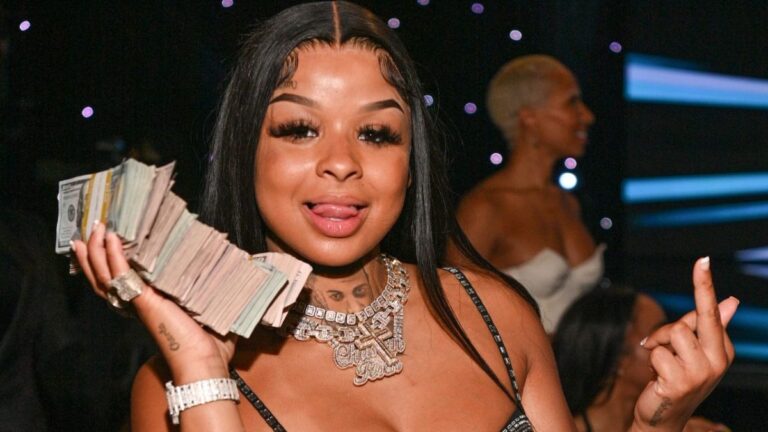 Chrisean Rock fait bouger les langues avec Lusty FaceTime Call avec Mystery Man