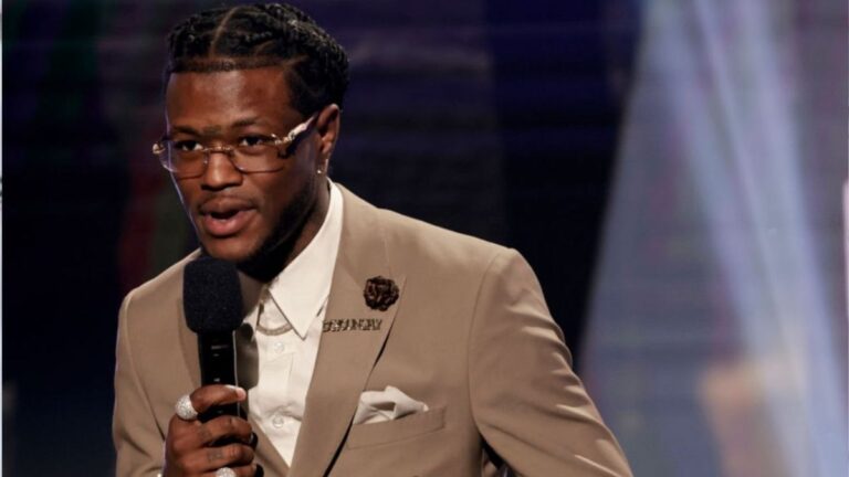 DC Young Fly pleure la perte de sa sœur : « En l&rsquo;espace d&rsquo;un an, j&rsquo;ai perdu 3 personnes »