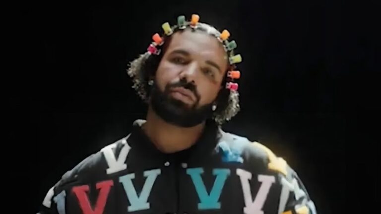 Drake sort « For All The Dogs » avec J. Cole, 21 Savage et plus : écoutez