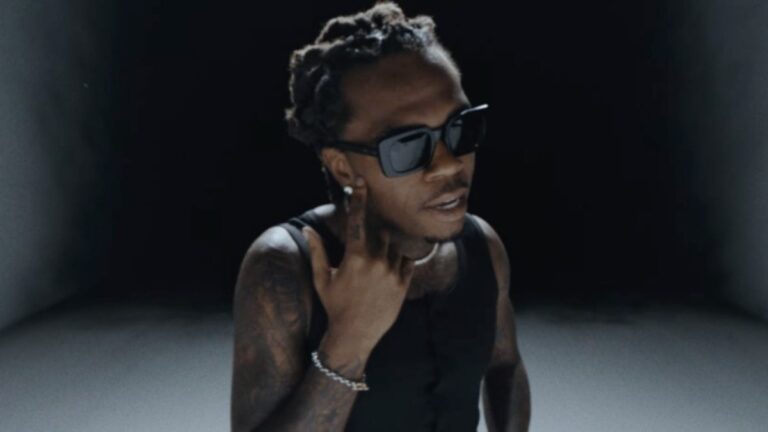 Gunna célèbre l&rsquo;or de « Gift & A Curse »