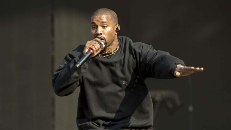 Kanye West attise la controverse sur l&rsquo;antisémitisme avec la demande de marque « YEWS »