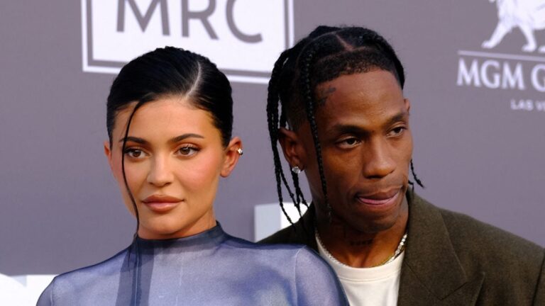 Le fils de Travis Scott et Kylie Jenner s&rsquo;appelle désormais Aire au lieu de Wolf