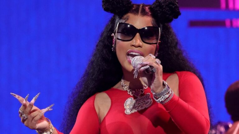 Nicki Minaj exige que le procès pour bijoux de 26 000 $ soit abandonné