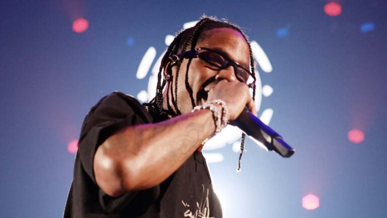 Travis Scott démarre la tournée du Circus Maximus en beauté à Charlotte