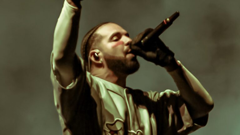 Drake lance le défi « Scary Hours 3 » au concours de rap : « Je veux entendre qui barre le coup »