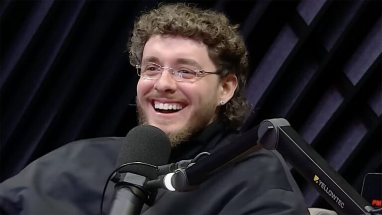 Jack Harlow n&rsquo;est pas « dérangé » par les femmes au nombre élevé de victimes : « [She] Sait ce qu&rsquo;elle fait&rsquo;