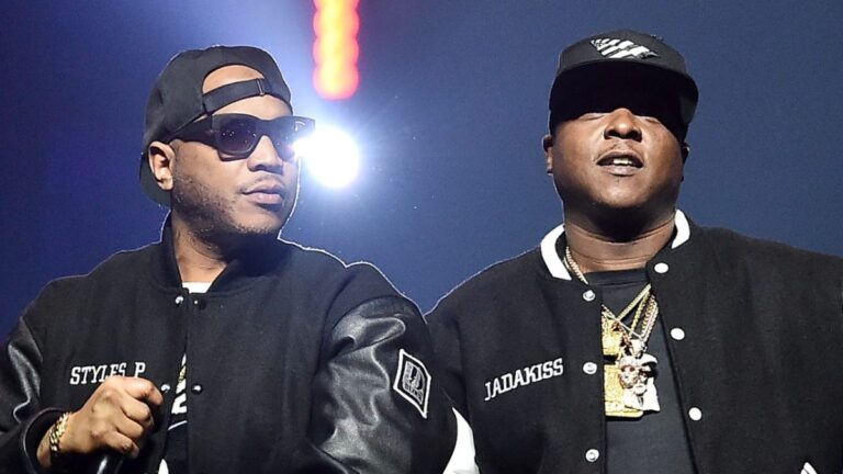 Jadakiss & Styles P honorés par le maire de Yonkers pour avoir redonné à la communauté