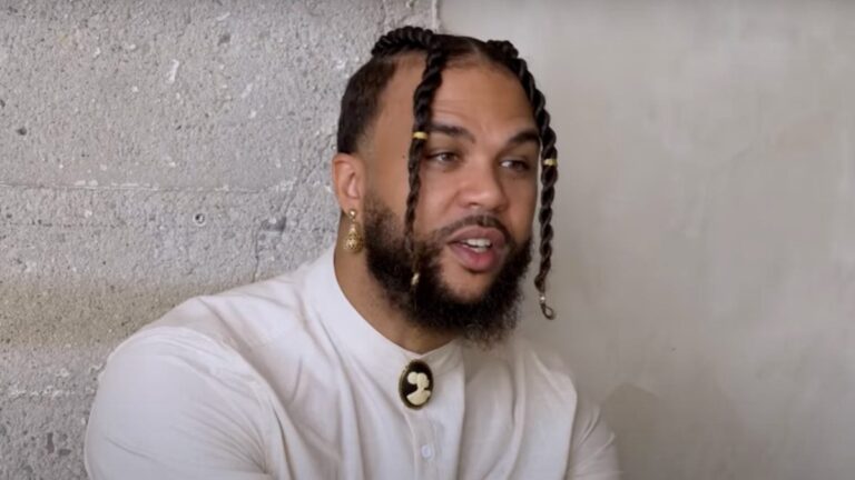 Jidenna admet avoir honte de son comportement « manipulateur » passé envers les femmes