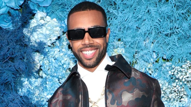 Vic Mensa s&rsquo;attaque au blanchiment de la peau et à la haine de soi dans le court métrage « Blue Eyes » : regardez
