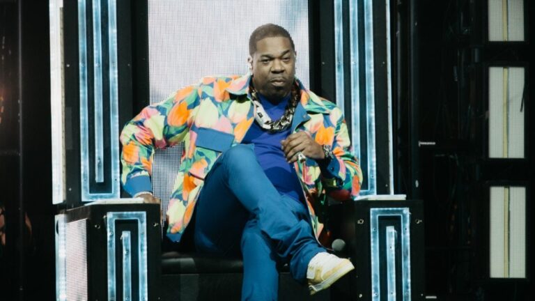 Busta Rhymes admet qu&rsquo;il est devenu rappeur « par accident » et se souvient du « terrible » premier nom de rap