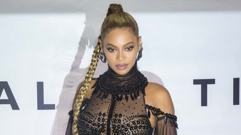 Beyoncé fait une apparition surprise à l&rsquo;afterparty au Brésil après la première du film « Renaissance »