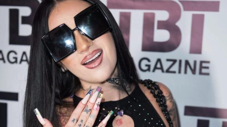 Bhad Bhabie fait ses débuts avec un baby bump et attend son premier enfant avec son petit ami LeVaughn