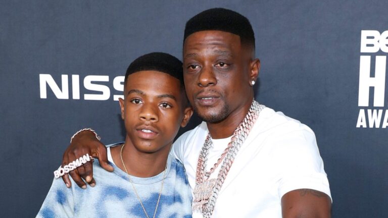 Boosie Badazz lance un avertissement concernant les plantes de cannabis à son fils Tootie Raw concernant son habitude de fumer