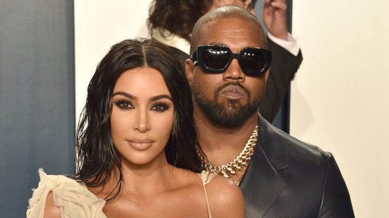 Le créateur de Kanye West Dropout Bear reçoit les remerciements de Kim Kardashian pour avoir offert des produits rares