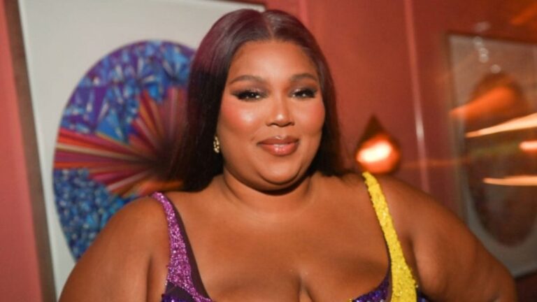Lizzo a le cœur brisé par la mort de son chien de compagnie : « Merci pour près de 20 ans d&rsquo;amour »
