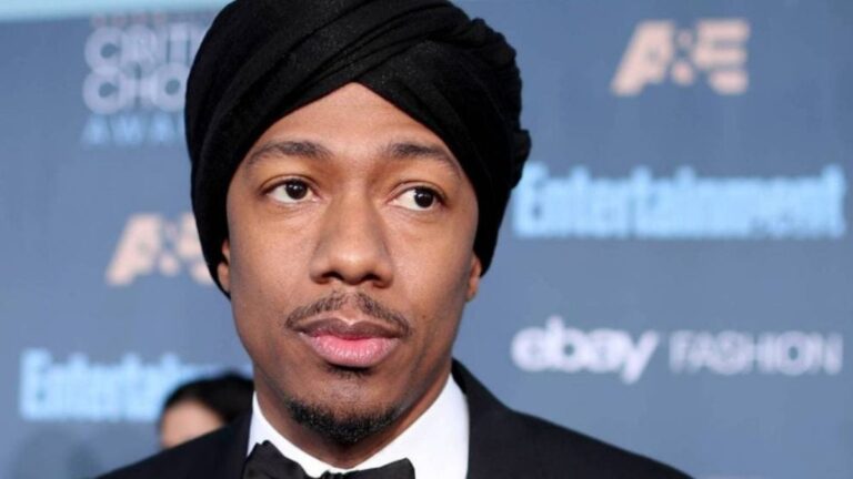Nick Cannon se souvient de son fils Zen avec une visite spéciale de Noël à l&rsquo;hôpital pour enfants