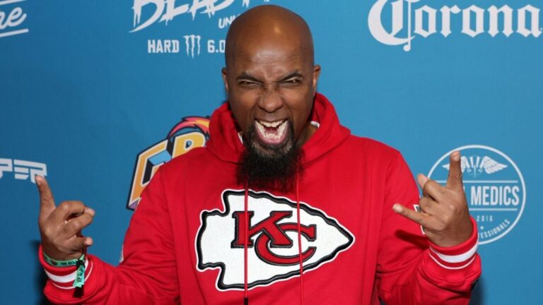 Tech N9ne reçoit une proclamation du maire de Kansas City : « Quel honneur KC »