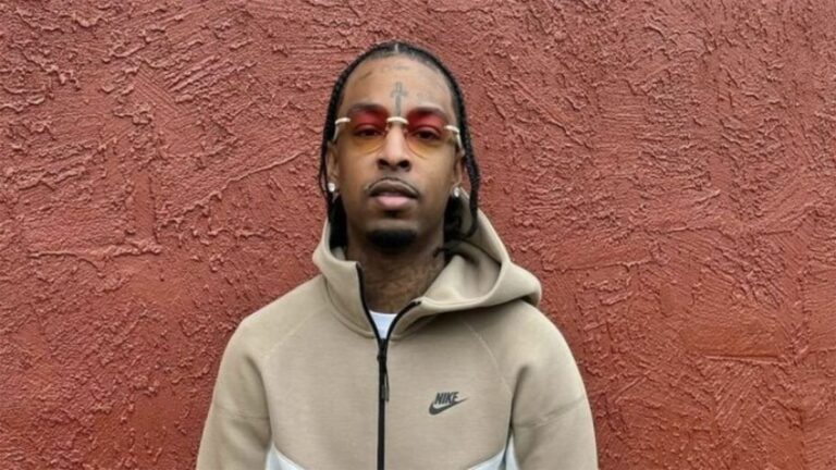 21 « American Dream » de Savage fera ses débuts au sommet du classement Billboard 200 avec plus de 130 000 unités vendues