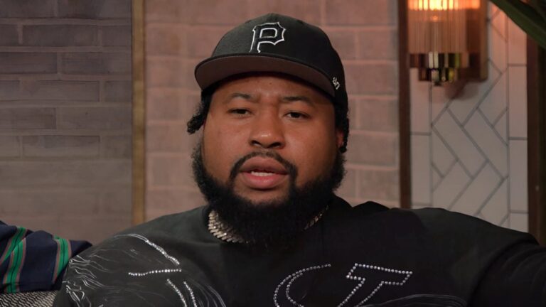 Akademiks se souvient avoir découvert qu&rsquo;une star mariée de la NBA envoyait un message à sa petite amie