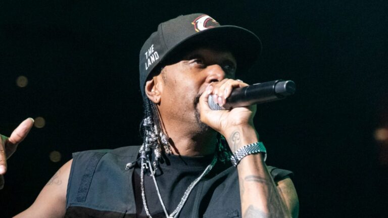Krayzie Bone revient sur scène pour la première fois depuis une crise de santé potentiellement mortelle