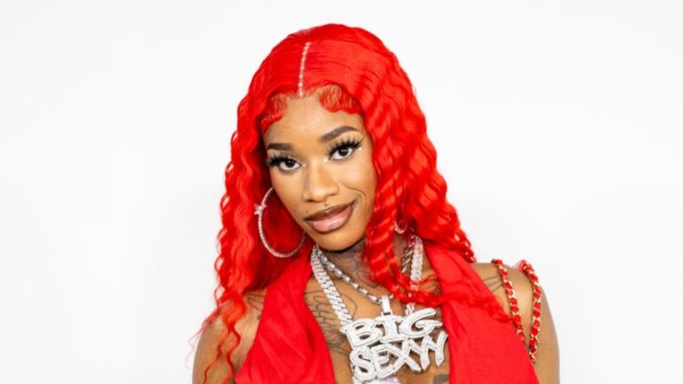 Sexyy Red révèle le père de son enfant à naître après la chanson dissidente « F My Baby Dad »