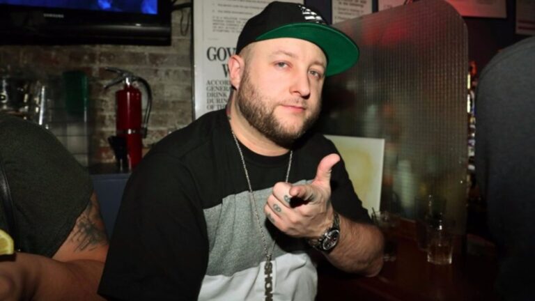 Statik Selektah fait le point sur son état de santé « compliqué » après avoir été transporté d&rsquo;urgence à l&rsquo;hôpital