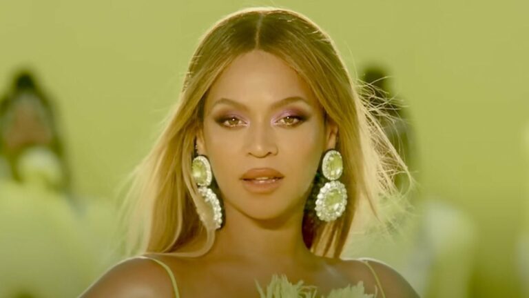 Beyoncé lance la ligne de soins capillaires Cécred : « Le voyage commence »