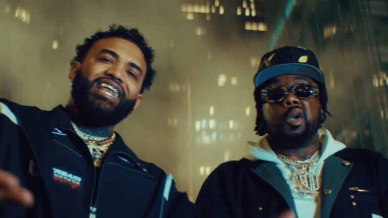 Joyner Lucas et Conway The Machine se rassemblent à Times Square pour une nouvelle vidéo « Sticks & Stones »