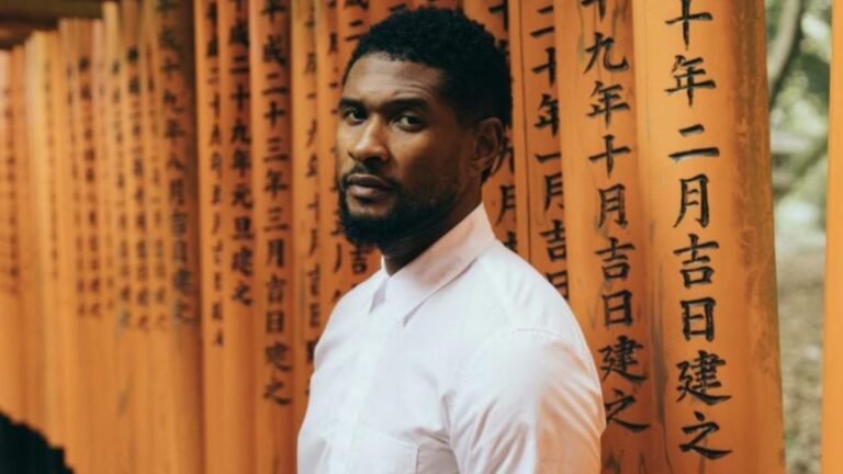 Usher reçoit le prix spécial du président lors des NAACP Image Awards 2024