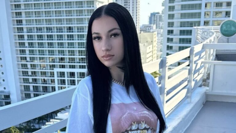 Bhad Bhabie publie la toute première photo de sa fille nouveau-née, Kali Love