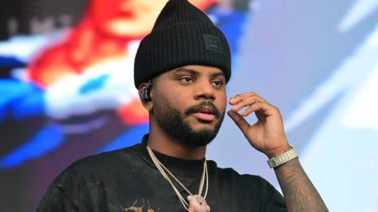Bryson Tiller poursuivra sa « passion numéro 1 » après son nouvel album : « Je recherche des stages »
